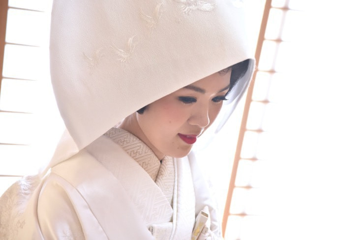 大神神社で結婚式の花嫁