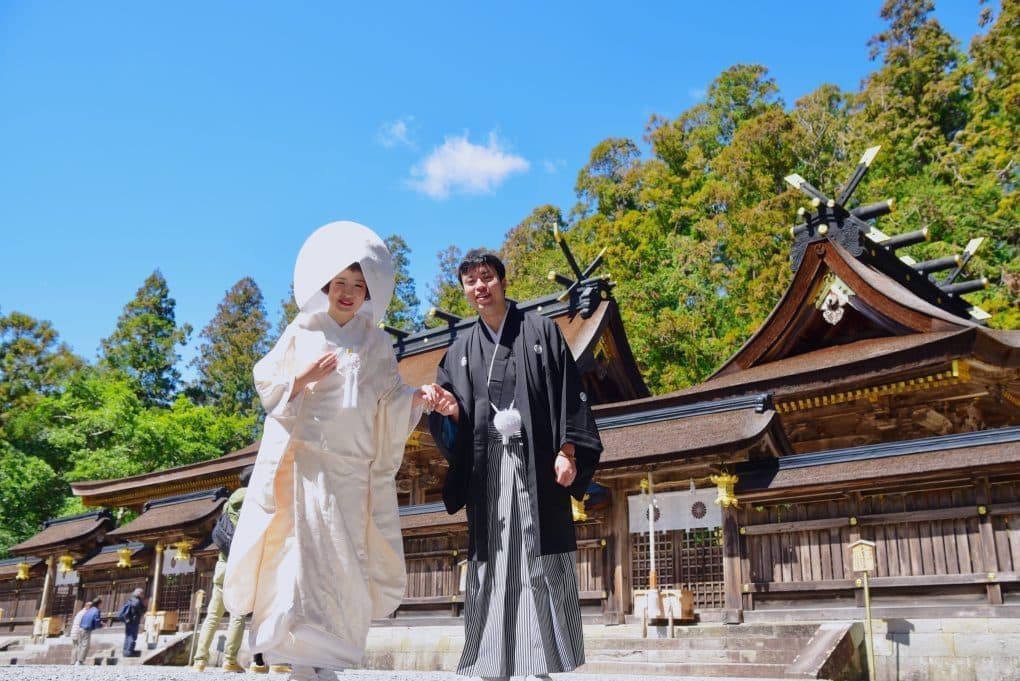 熊野本宮大社で神前結婚式の写真