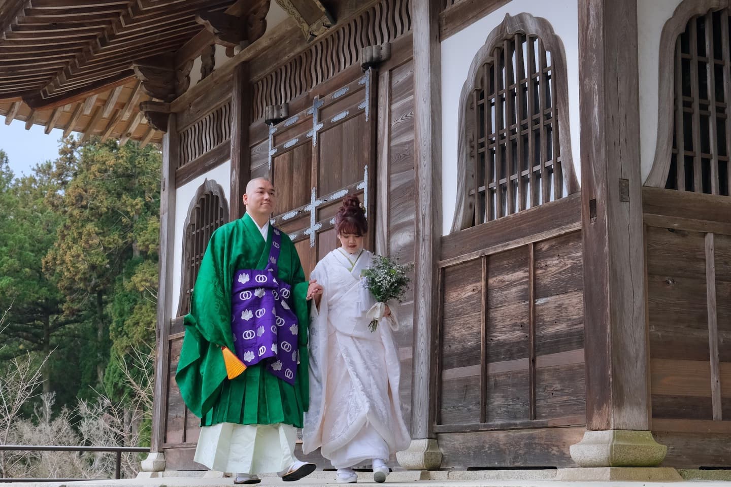 長谷寺で白無垢で結婚式の花嫁