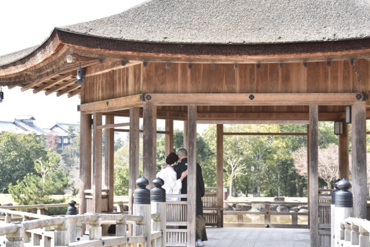 春日大社で結婚式の白無垢の花嫁