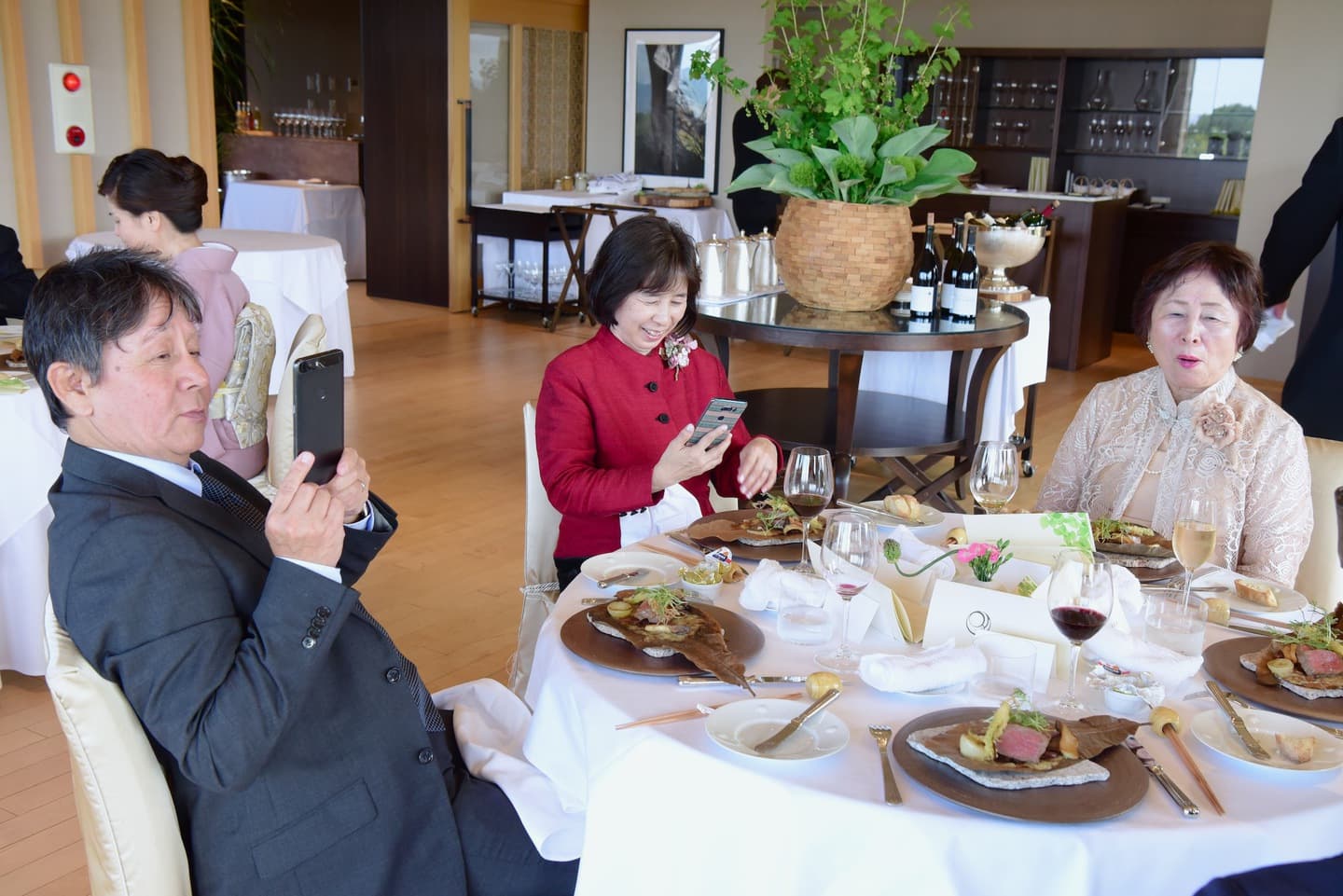 大神神社での結婚式の写真