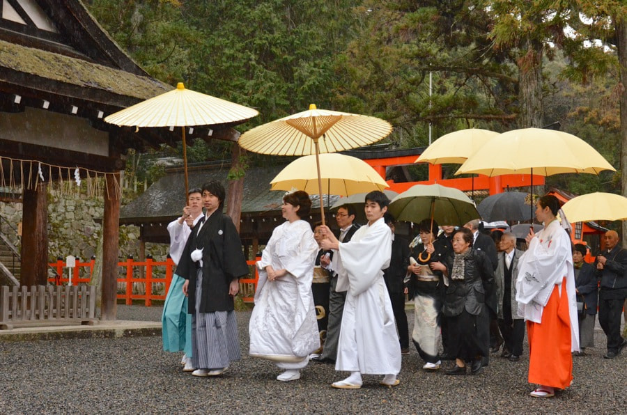 吉田神社で結婚式の写真