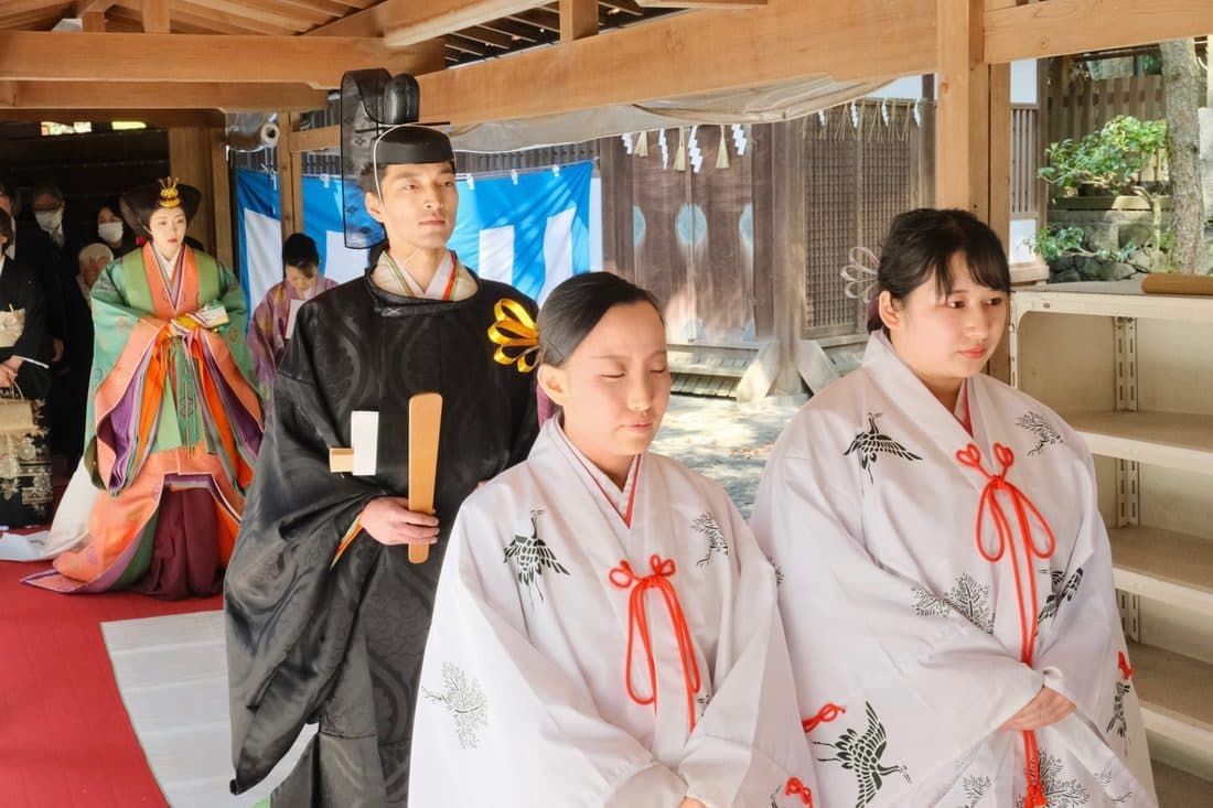 枚岡神社の神前結婚式の写真