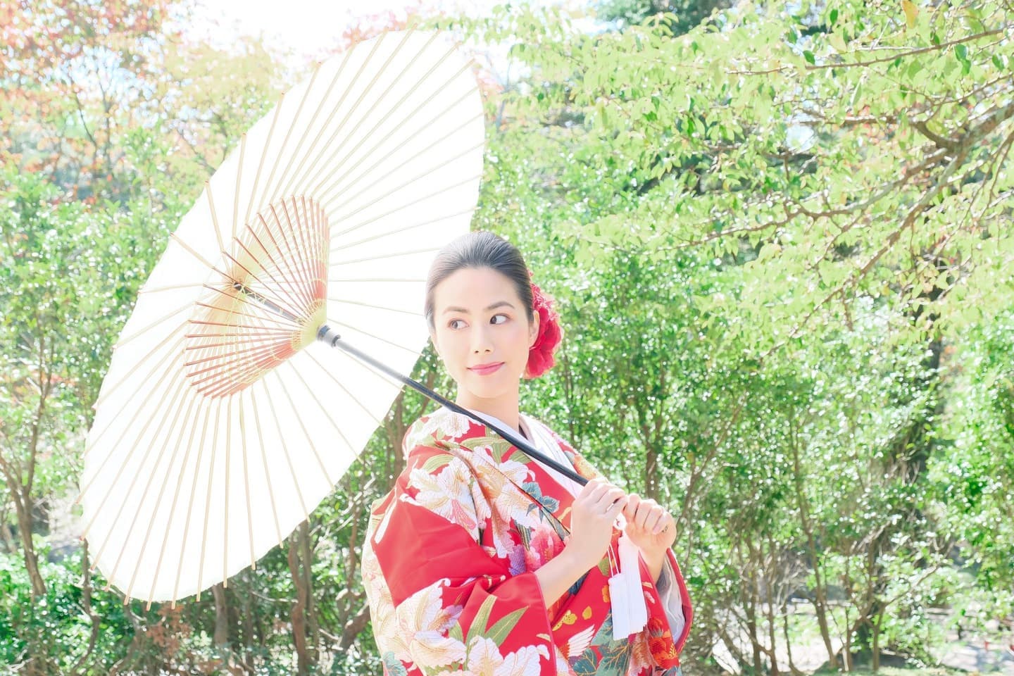 和装衣装で吉田神社で結婚式の写真