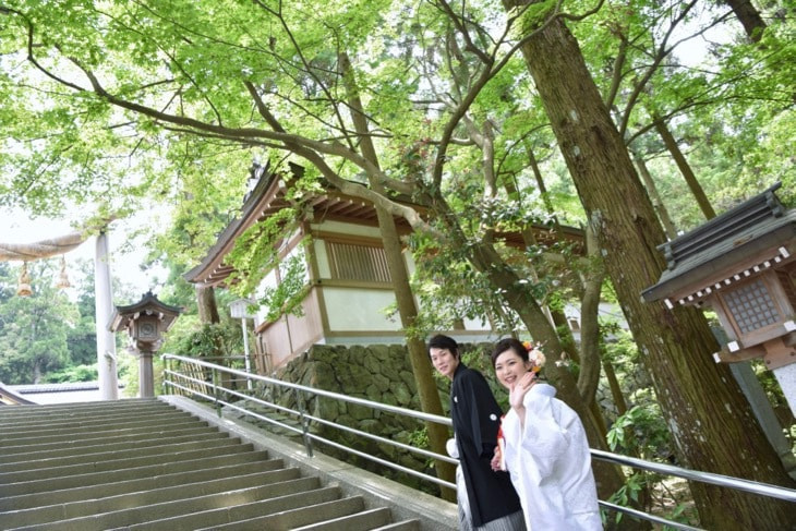 大神神社で結婚式の白無垢花嫁