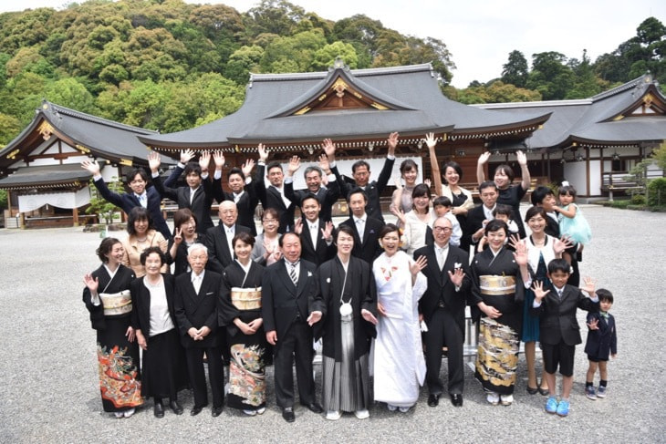 大神神社で結婚式の白無垢花嫁