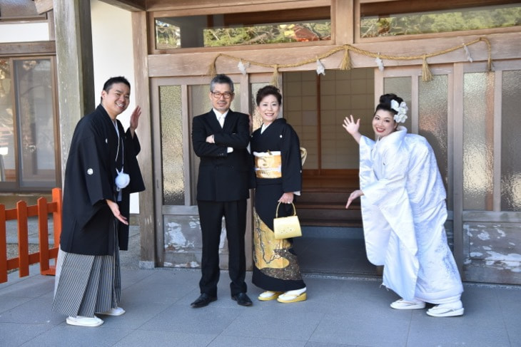 熊野那智大社の結婚式の白無垢洋髪