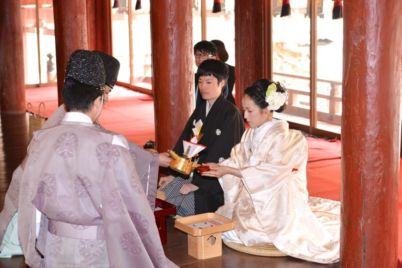 石上神宮の結婚式写真