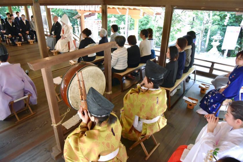 往馬大社での神前結婚式の写真