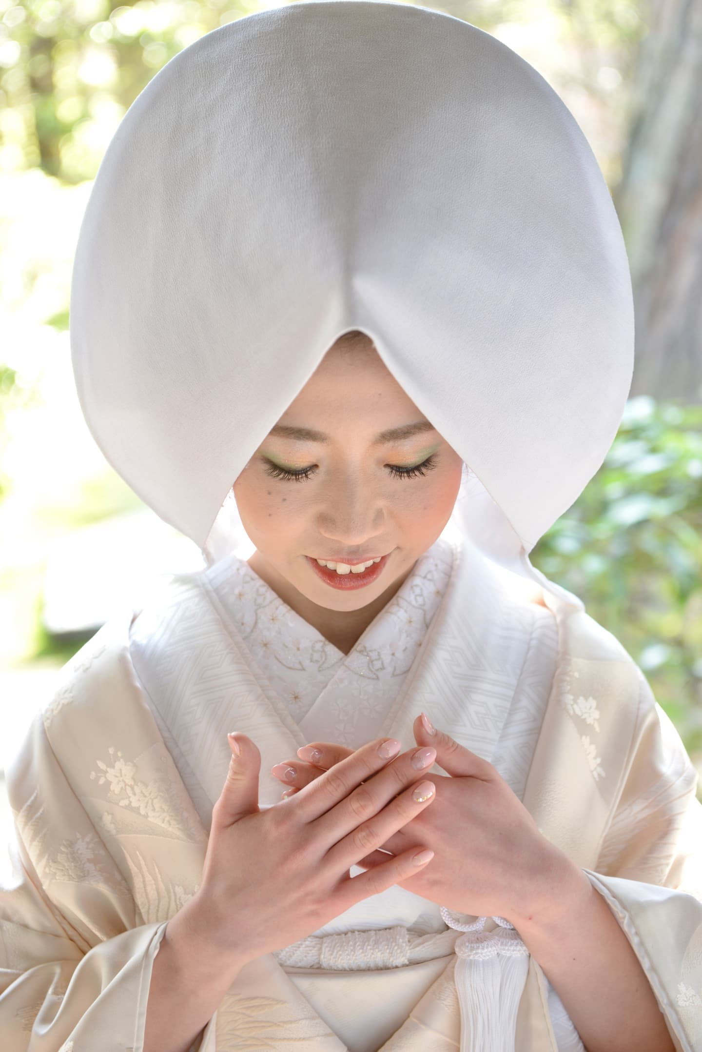 豊国神社で結婚式の新郎と花嫁