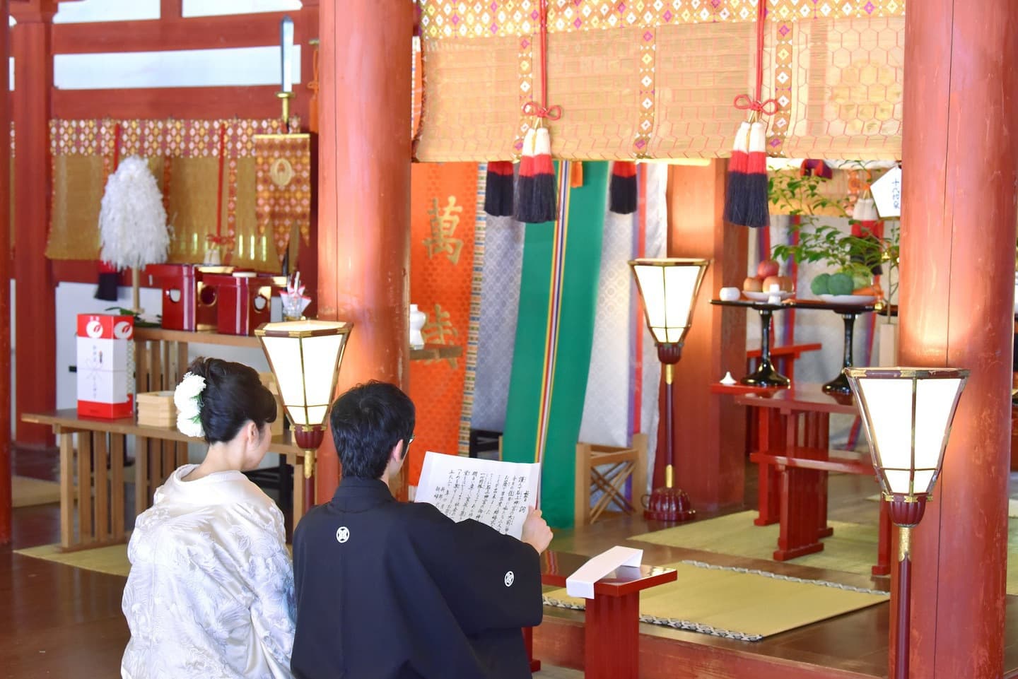 石上神宮で結婚式の花嫁