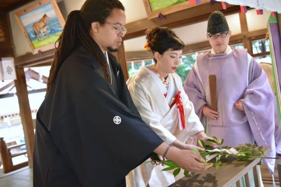 往馬大社での神前結婚式の写真