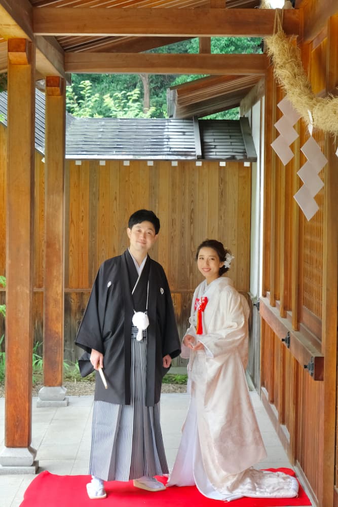 奈良の龍田大社の結婚式の写真