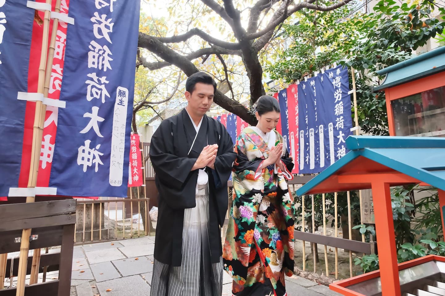 大阪の難波神社での結婚式の写真