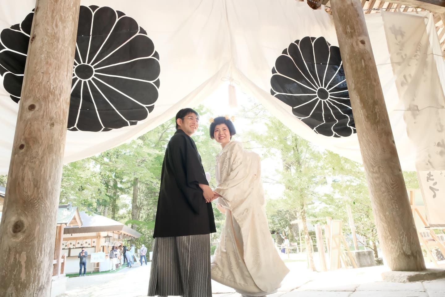 熊野本宮大社の結婚式の白無垢綿帽子