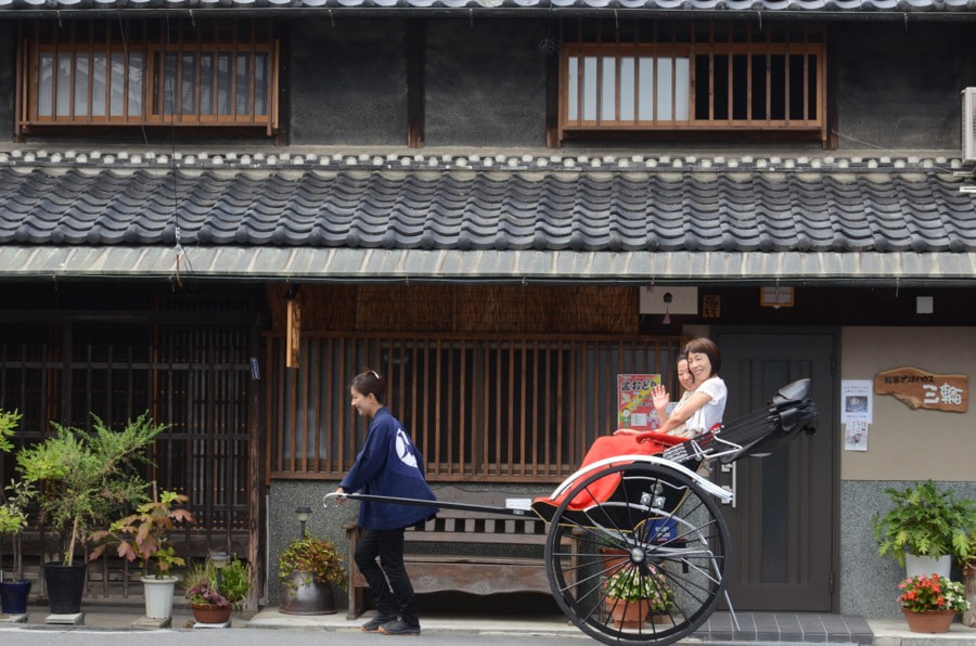 奈良でどこにでもあるホテルと違う宿泊施設で、じゃらんだけではではわからない撮影前日から観光名所に行くために宿泊する安いゲストハウスや旅館の写真