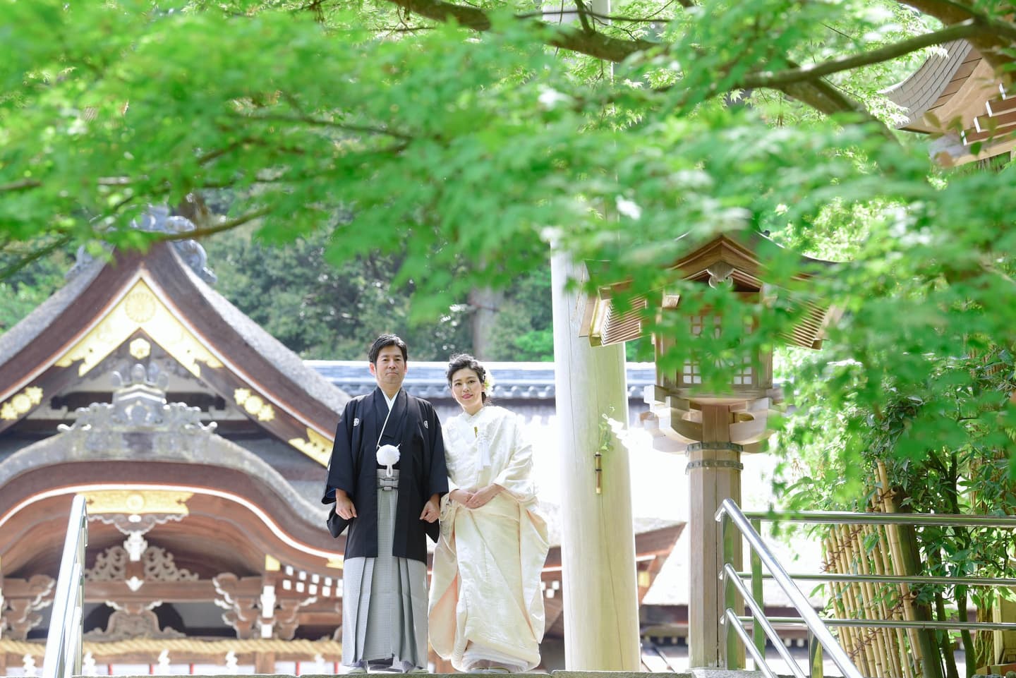 大神神社で結婚式の白無垢の花嫁