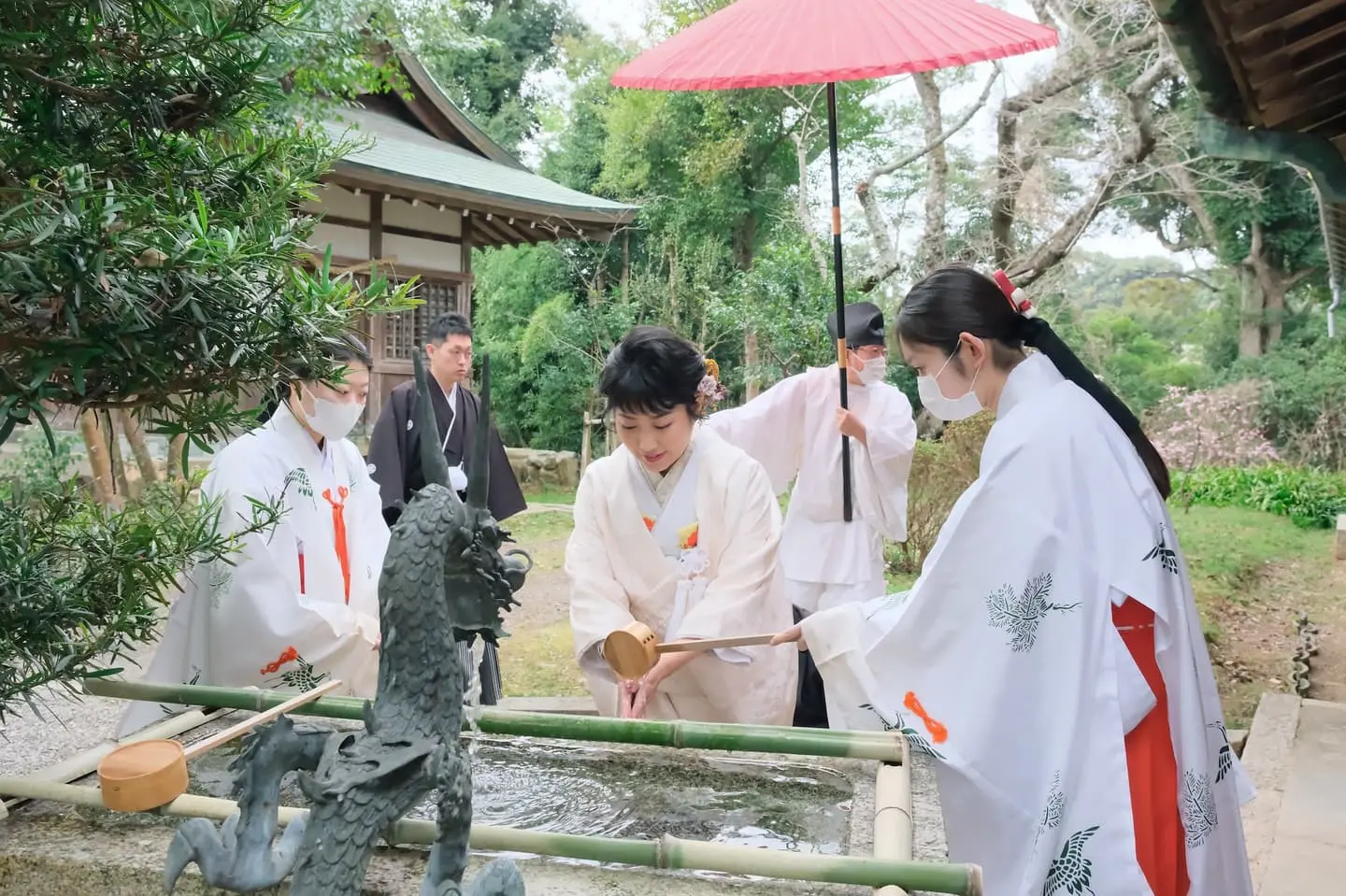 伊太祁曽神社で和装結婚式の衣装