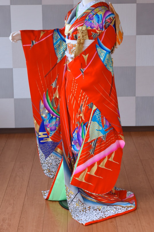 赤引き振袖レンタル披露宴食事会衣装結婚式