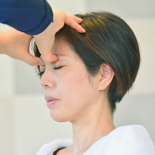 結婚式のメイクの前