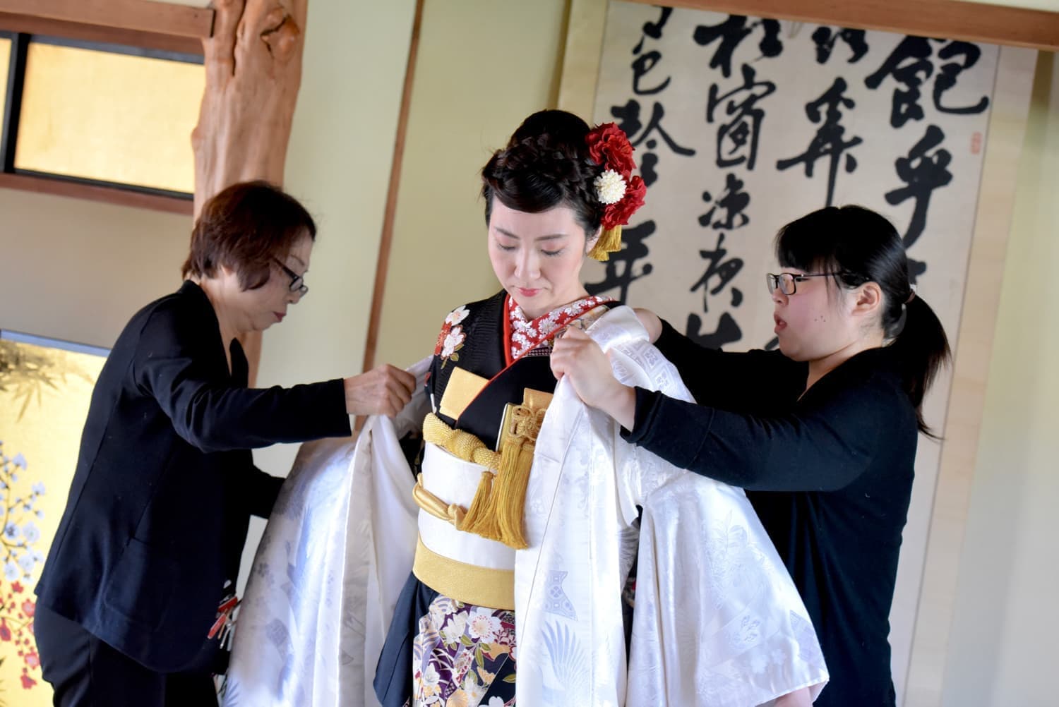 結婚式の黒引きと白無垢レンタル