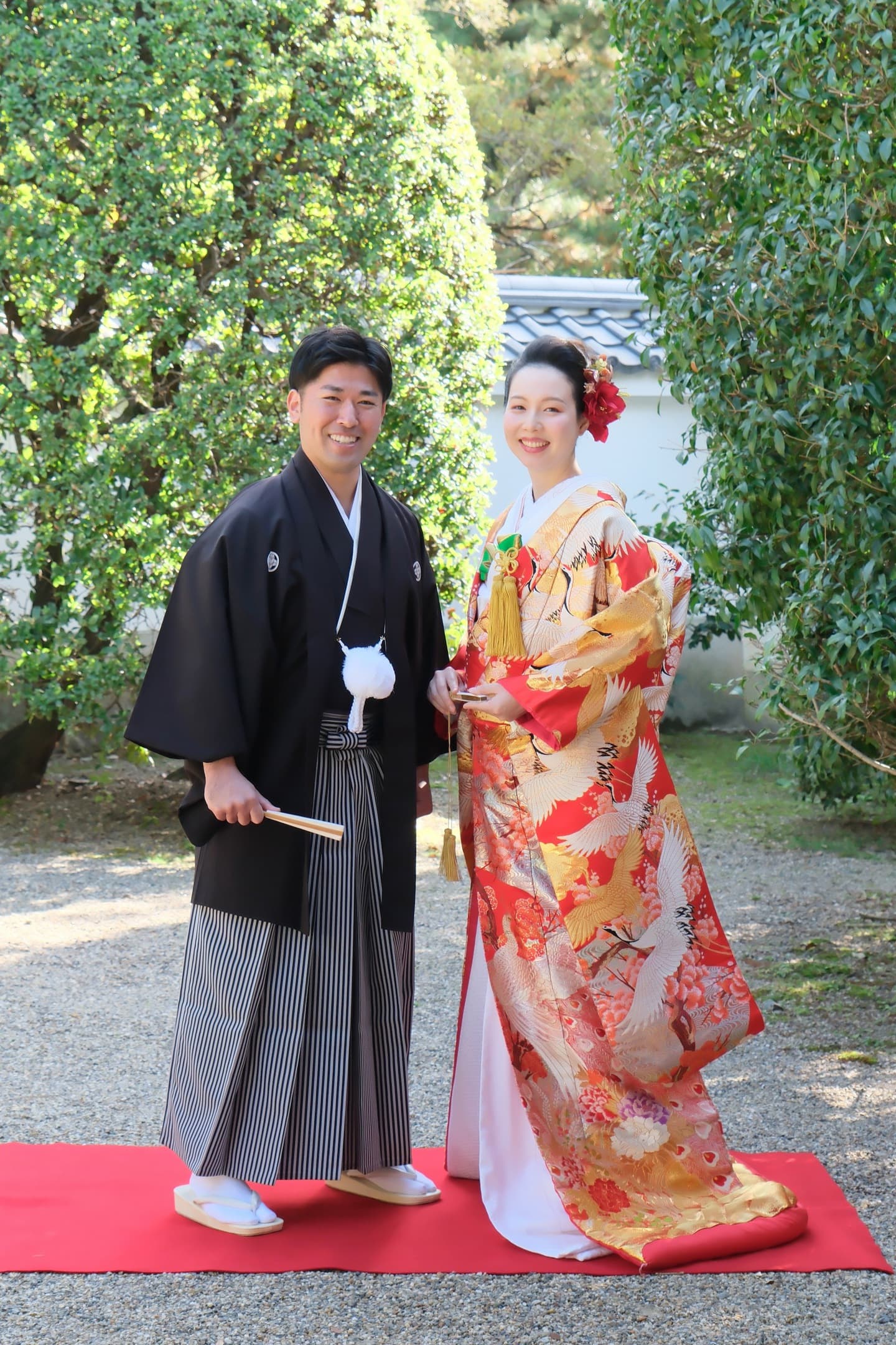 神社結婚式のレンタル色打掛の写真