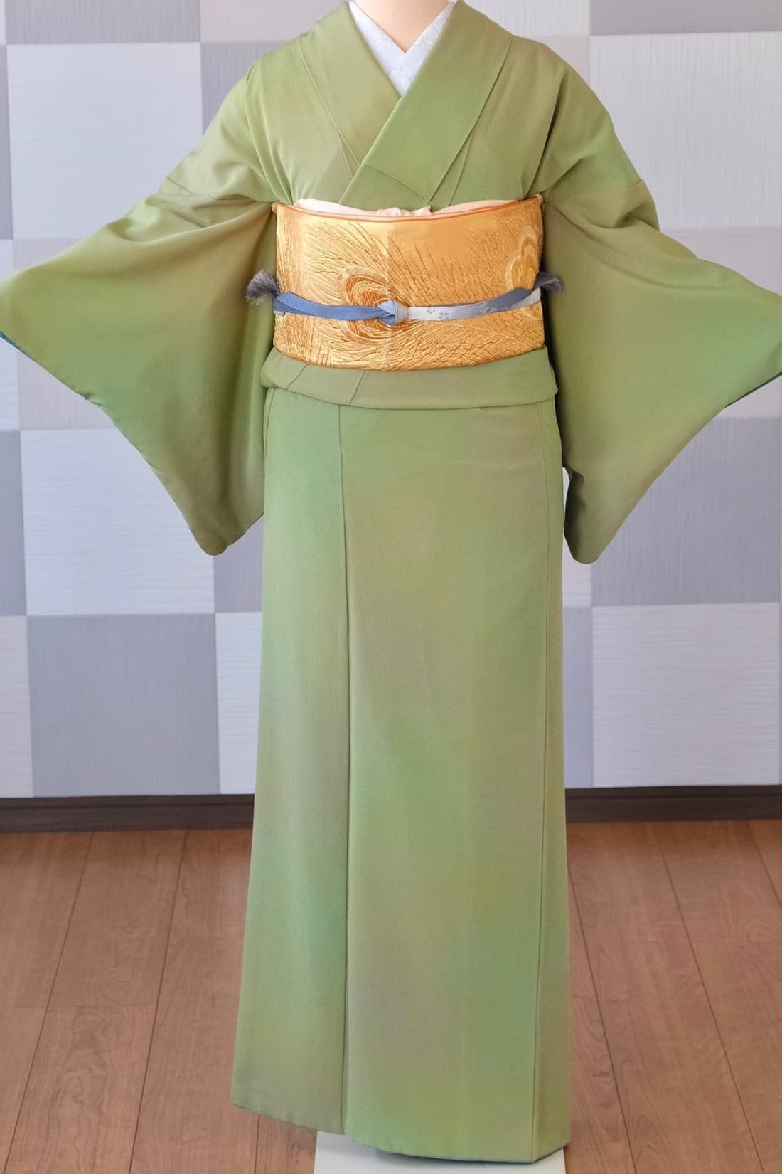 結婚式色無地レンタルと着付け