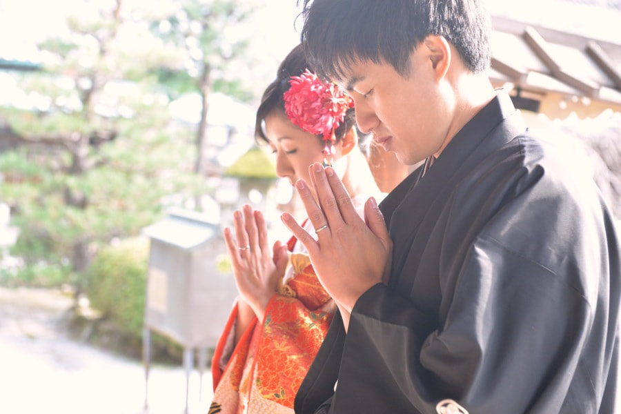 結婚式の前撮りを京都でロケーションフォトの写真