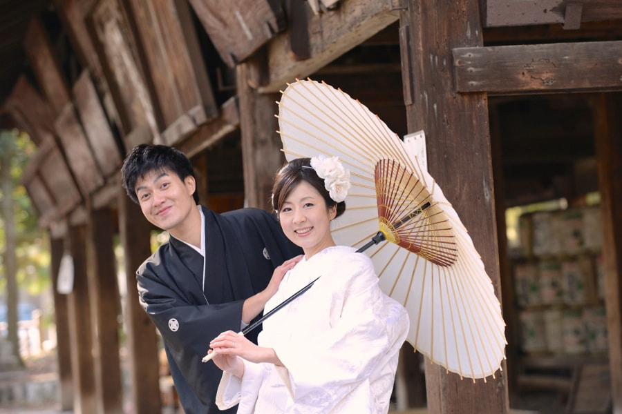 結婚式の前撮りを京都でロケーションフォトの写真