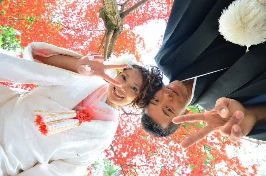 紅葉の京都で和装前撮りロケーションフォトの写真