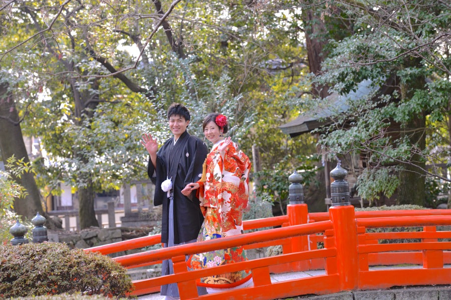 結婚式の前撮りを京都でロケーションフォトの写真
