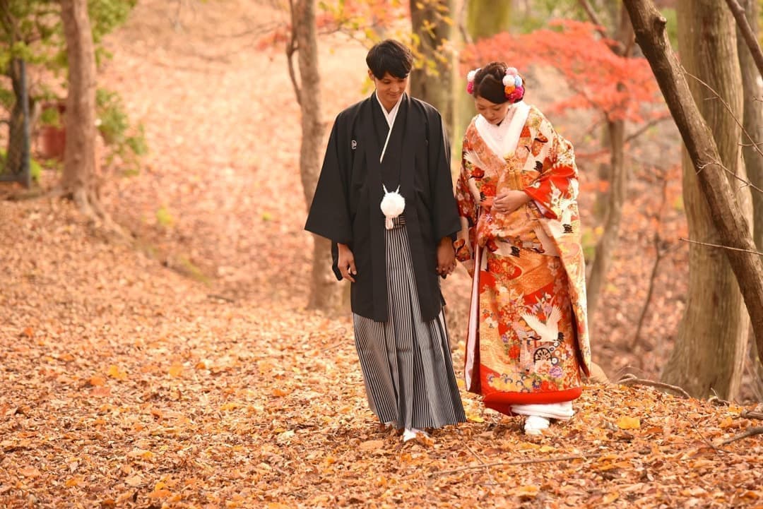 奈良の紅葉で和装前撮りフォトウェディングの写真