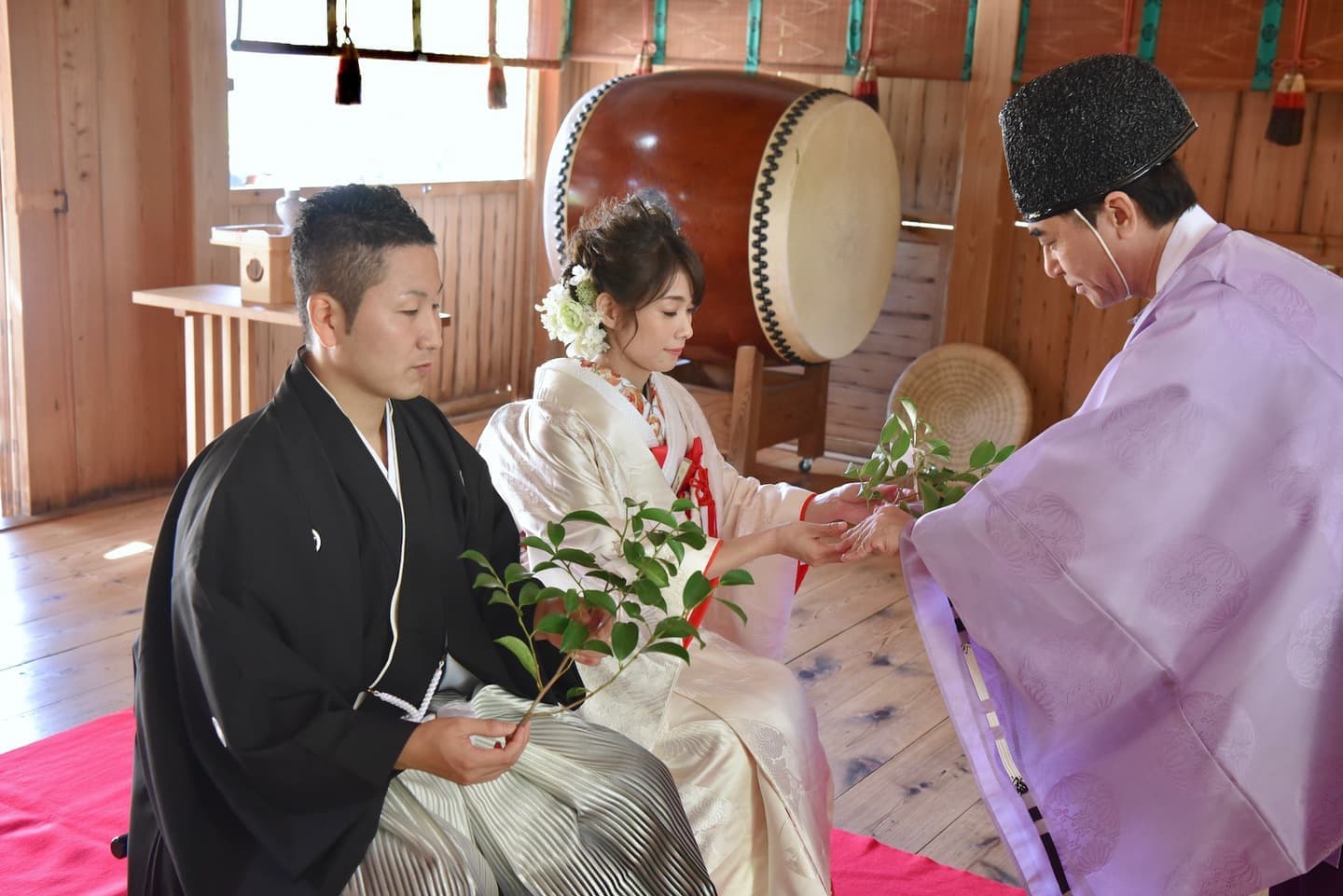 奈良の神社でのフォトウエディング写真