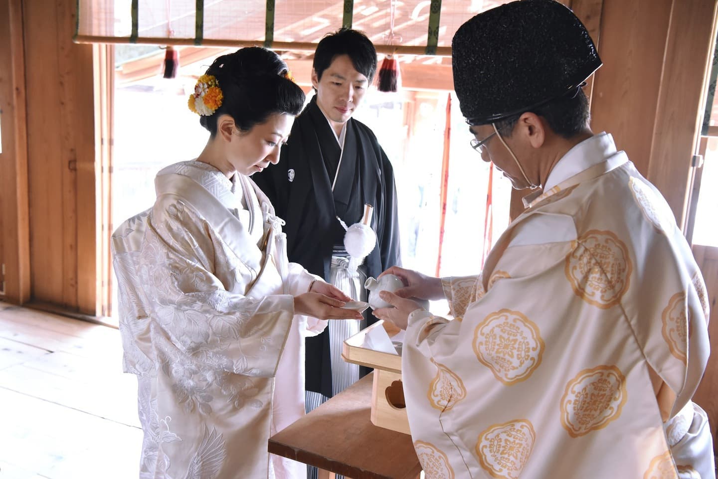 奈良の神社でのフォトウエディング写真