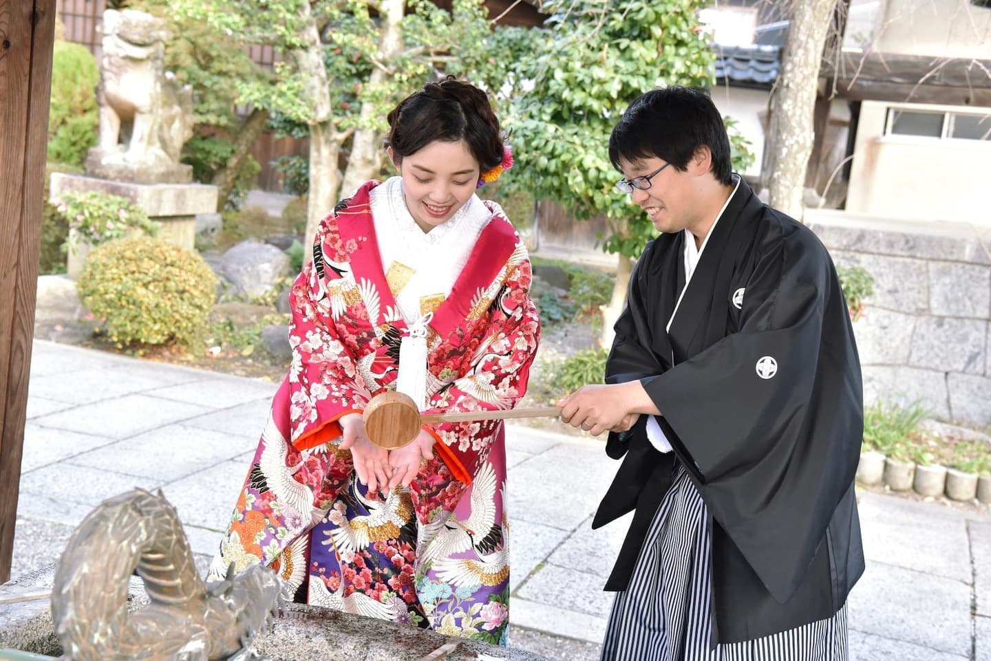 奈良の神社でのフォトウエディング写真