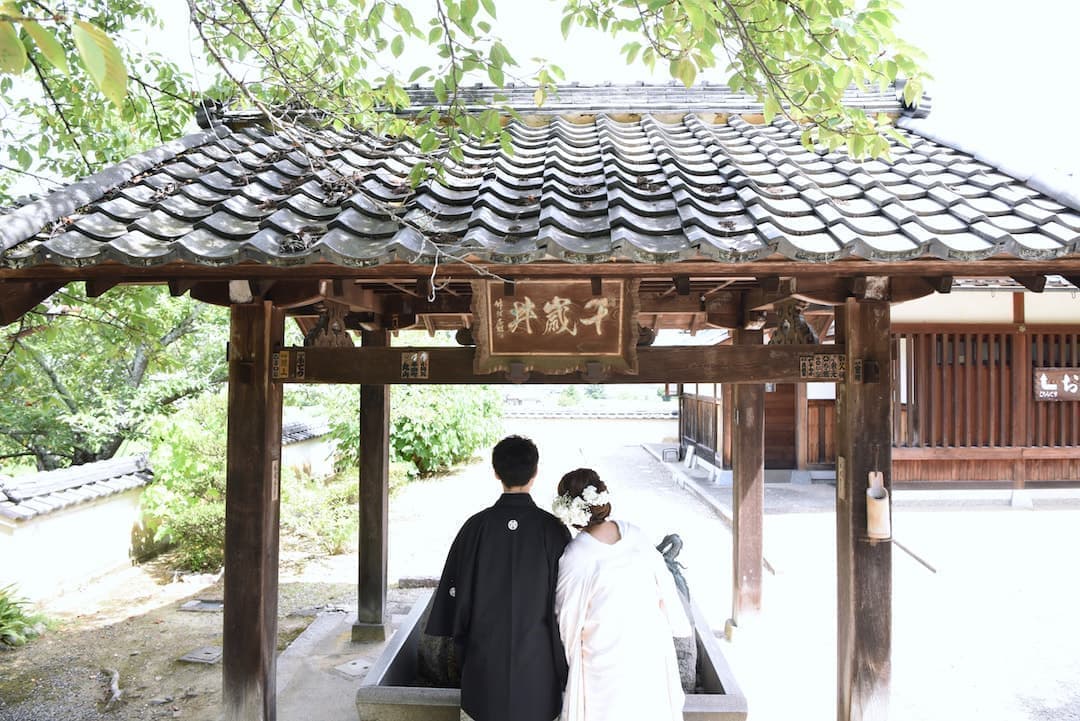 明日香村（飛鳥）の橘寺や石舞台、談山神社などでの結婚式の前撮り和装ロケフォト写真