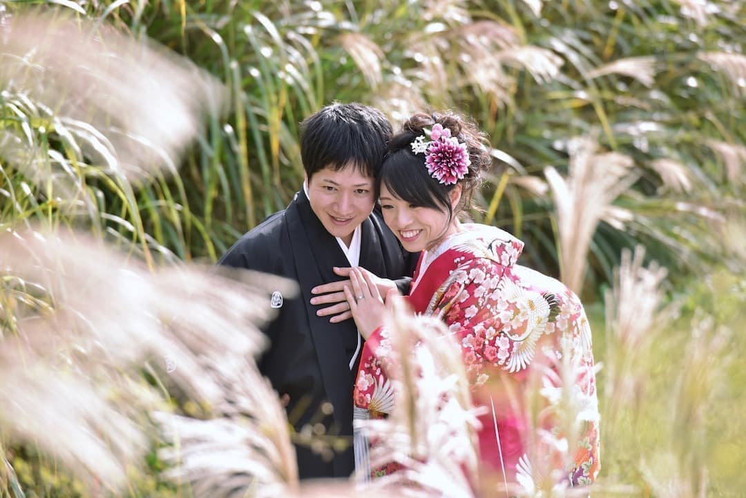 明日香村で和装前撮りを洋髪の髪型やヘアスタイルと格安の髪飾りや必要な指輪の相場の料金の口コミな写真ブログ