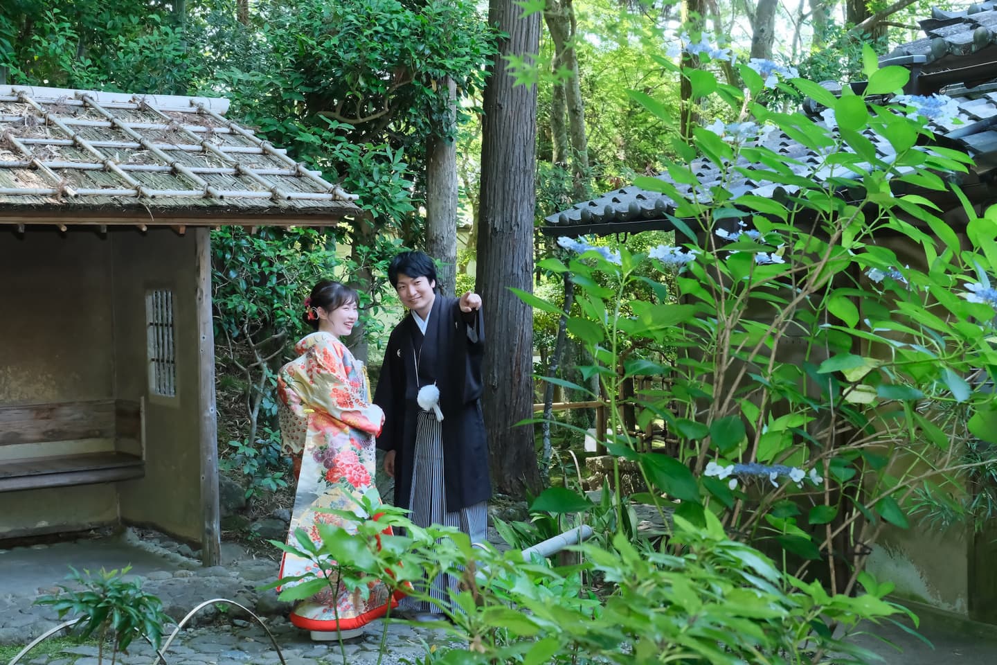 和室と庭園でのフォトウエディング