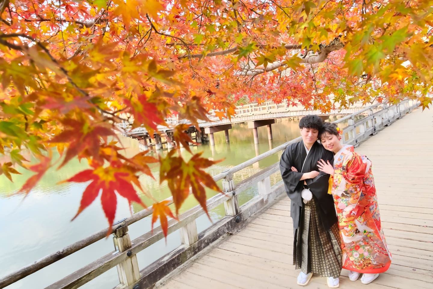 紅葉の奈良で和装のフォトウエディング。