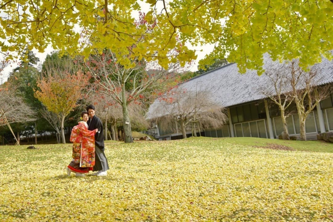 結婚式の前撮りを奈良で和装の新郎新婦