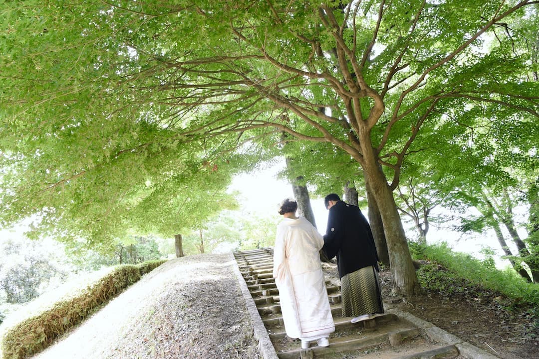 明日香村（飛鳥）の橘寺や石舞台、談山神社などでの結婚式の前撮り和装ロケフォト写真