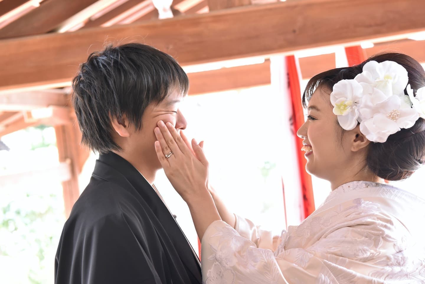 奈良の神社でのフォトウエディング写真