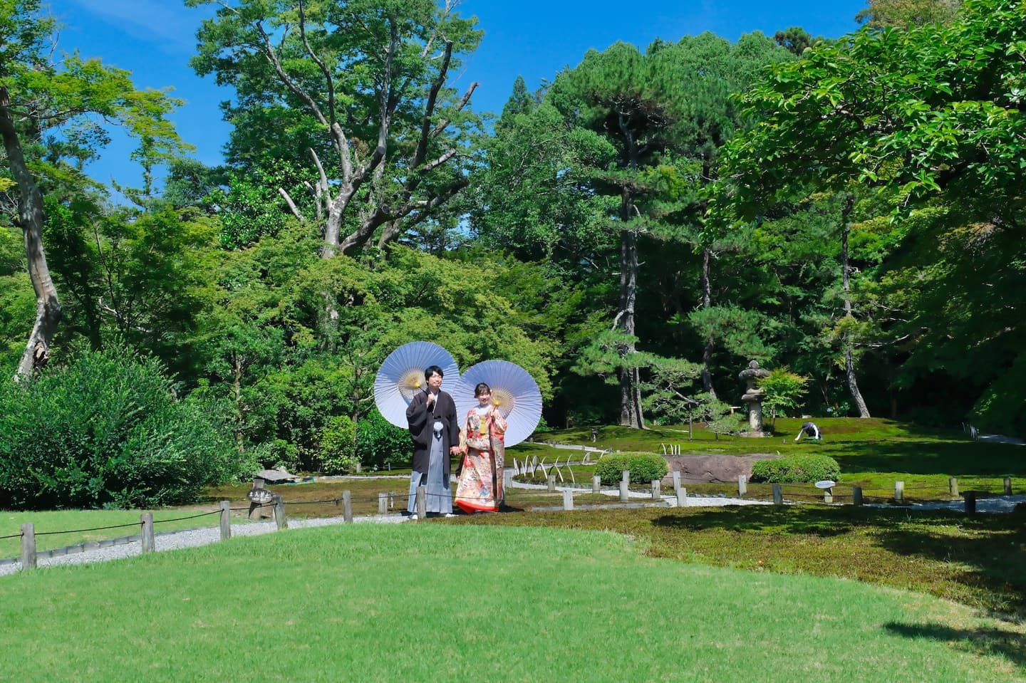 和室と庭園でのフォトウエディング