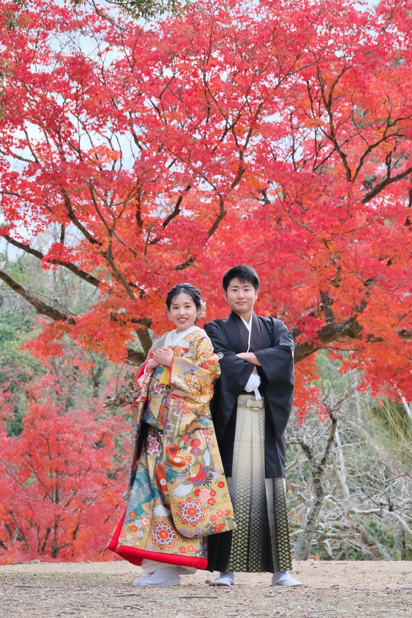  紅葉の奈良公園での前撮りフォトウエディング写真