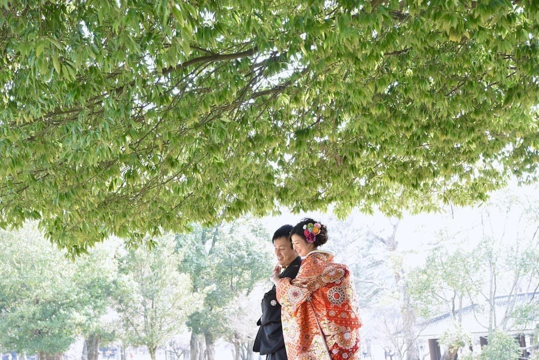 奈良の新緑で和装前撮りフォトウェディングの写真