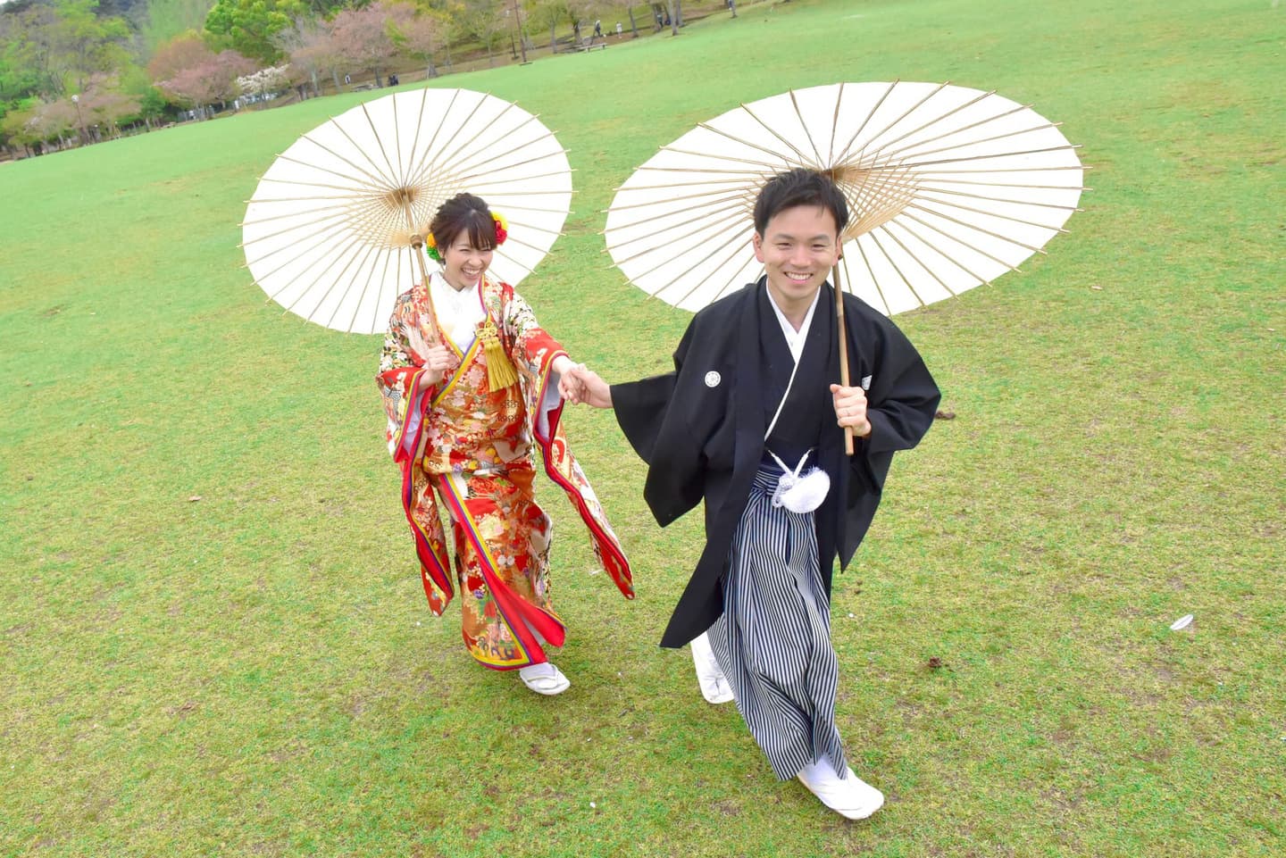 雨の前撮りロケーション撮影のフォトウエディング