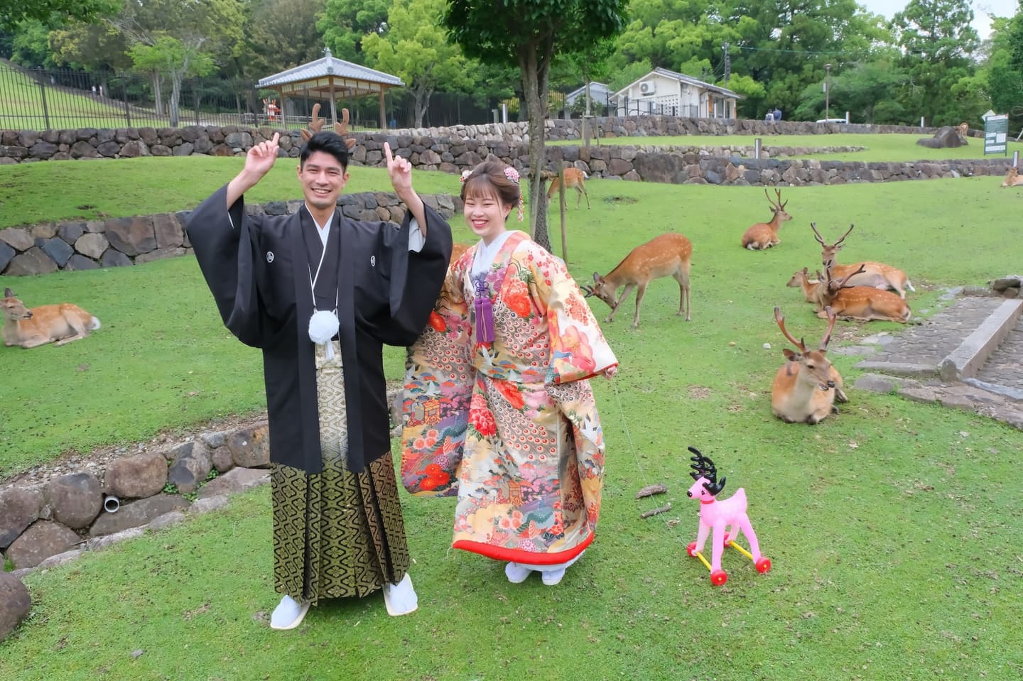 奈良で和装フォトウエディング前撮りの新郎新婦