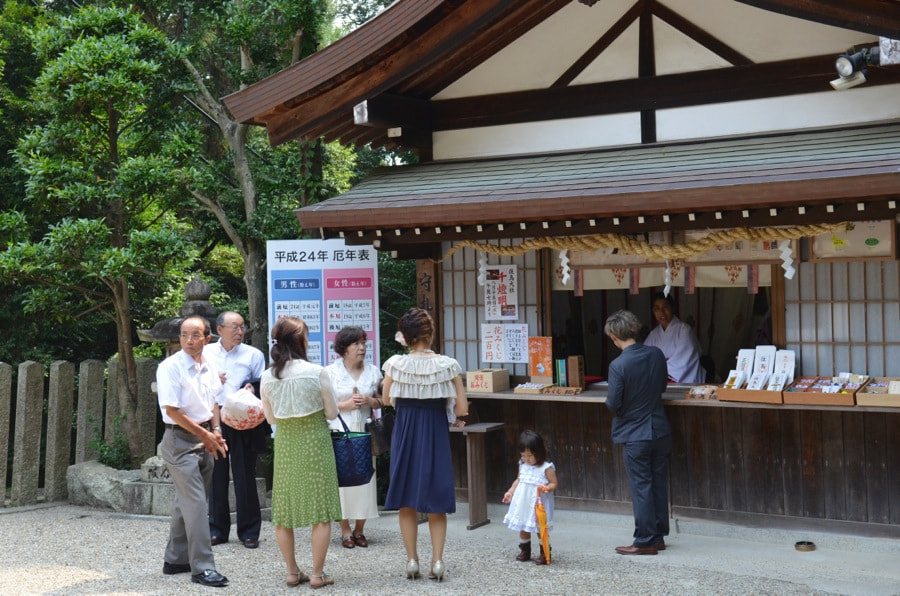 神社へお宮参りの出張でのスナップ写真