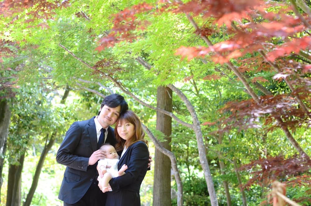 関西の神社でのお宮参り写真