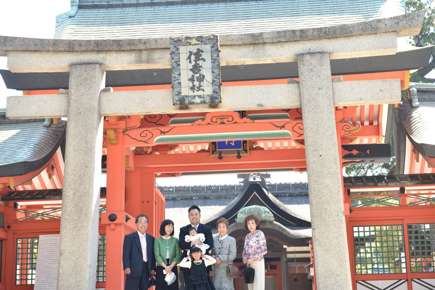 住吉大社でお宮参りの赤ちゃん